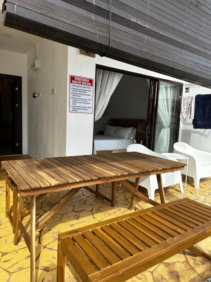 Villa Angsamas Kids Private Pool & Jacuzzi Seremban